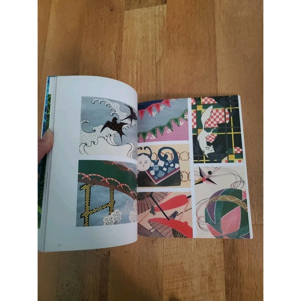 Japanese Design With CD ROM & A Guide To Learning Hiragana & Katakana 2 Book Set